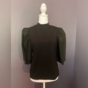 Black Top with puffy sleeves